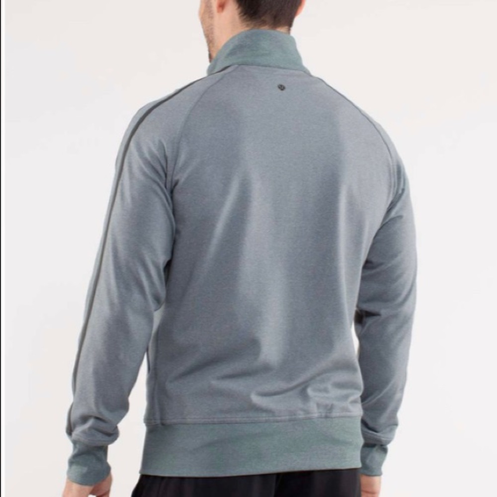 LULULEMON || Men’s Kung Fu Zipper Jacket - Picture 2 of 8
